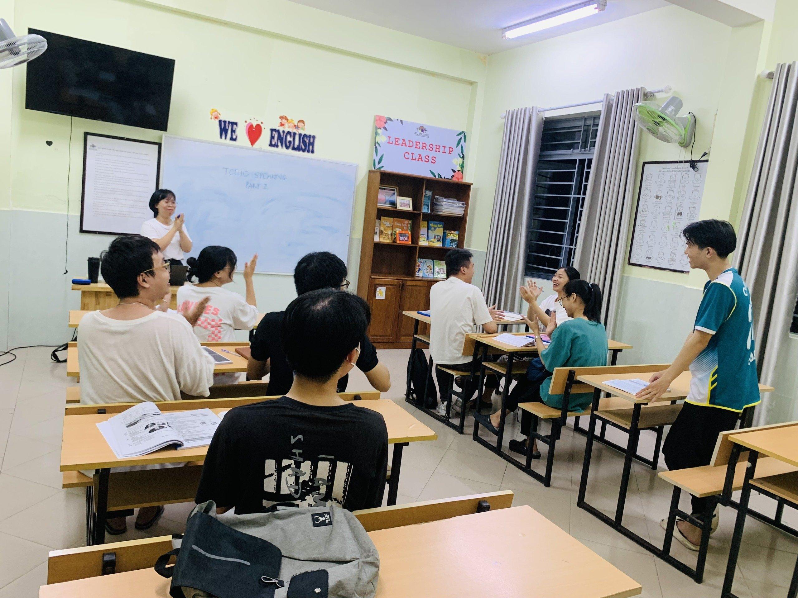 Classroom image /assets/banner3.jpg